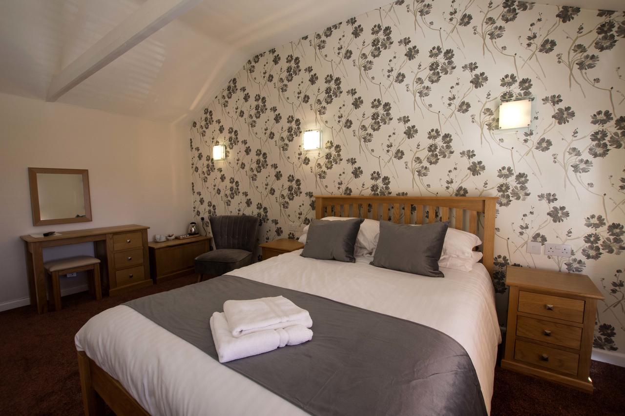 The Crown Inn Hotel Long Melford Ngoại thất bức ảnh